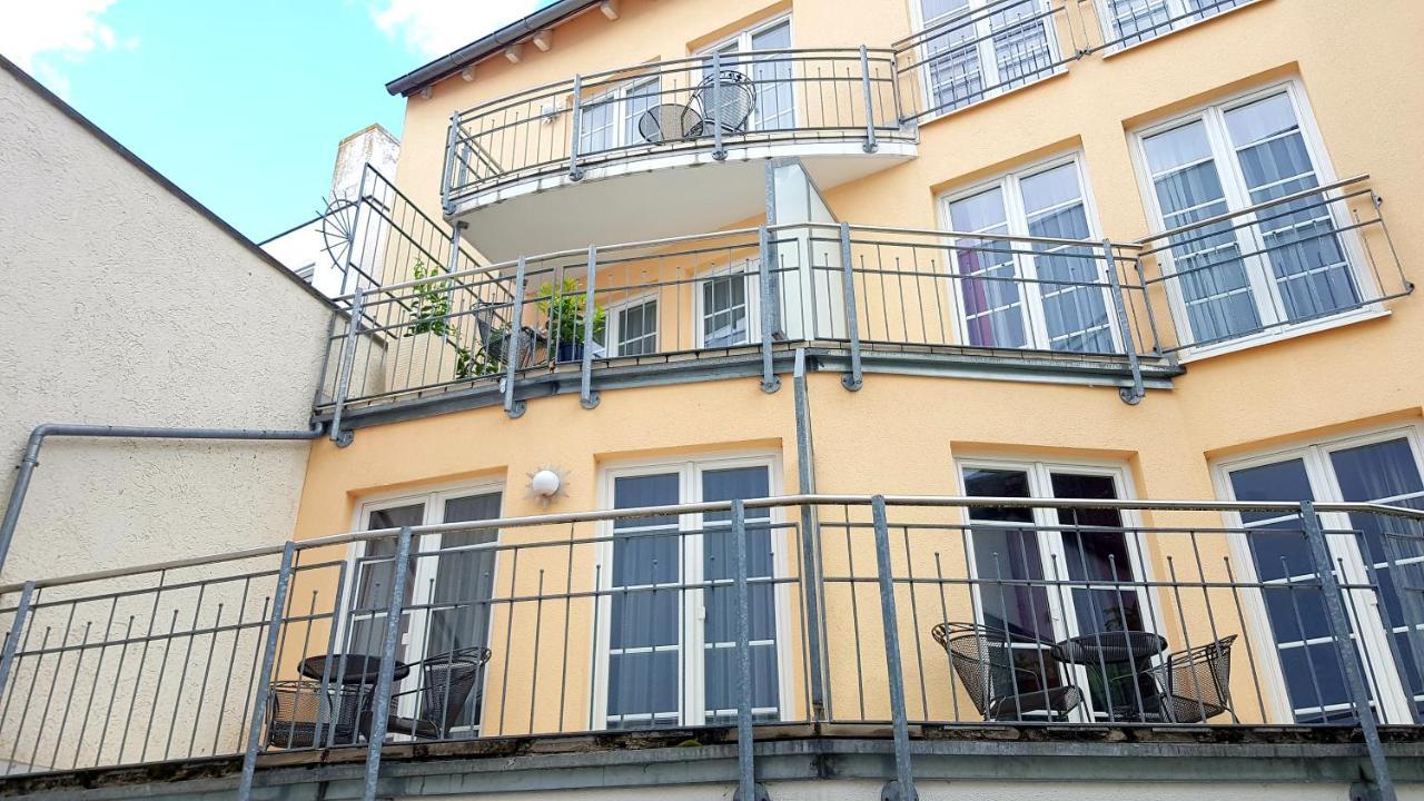 Villa Viktoria 1 - Apartments - City Center Ingolstadt Buitenkant foto